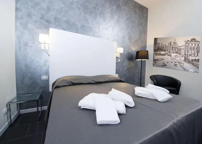 Grey&white 4*